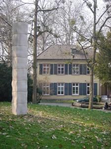 Stele von Michele Cordasco, 1988