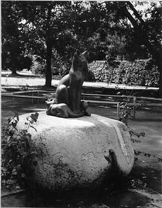 Katzengruppe von Rosa Bratteler, 1954