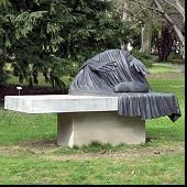 Der Auftrag / Brot Teilen von Valery Heussler, 2000