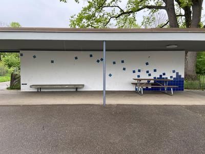Blue Wall von Lukas Wunderer, 1981