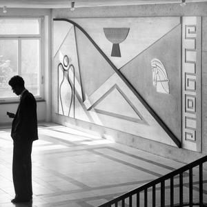 Antike von Charles Hindenlang, 1957
